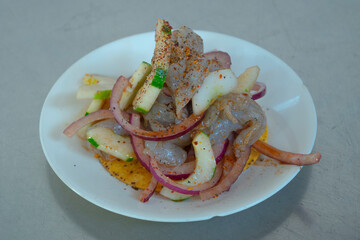 CAMARONES COCIDOS ESTILO CUCARACHA