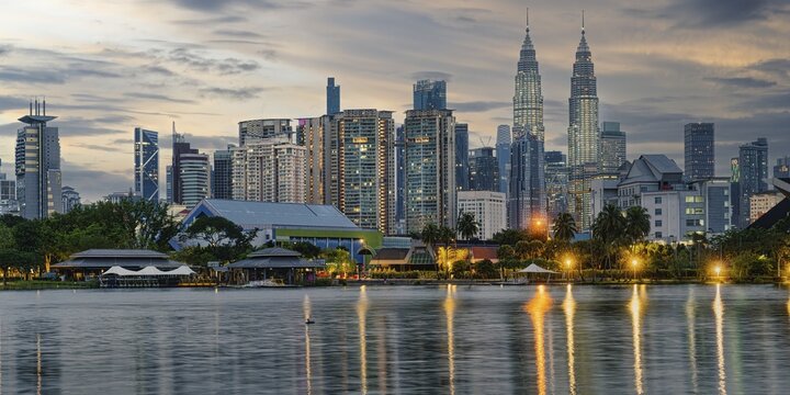 Titiwangsa Lake Garden and Kuala Lumpur city skyline at dawn, Malaysia, Asia