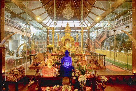 Gangaramaya Buddhist Temple, Interior, Colombo, Sri Lanka