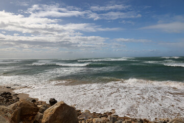 indian ocean seascape at port elizabeth and cloudy blue sky
