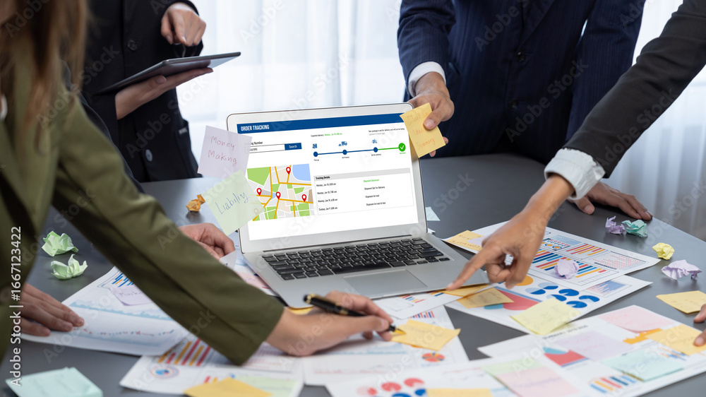 Aufkleber analyst team use sticky note for creative and analytic brainstorm for business idea with bi data das