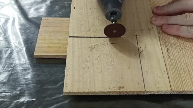 Wood Carving with a Dremel Too