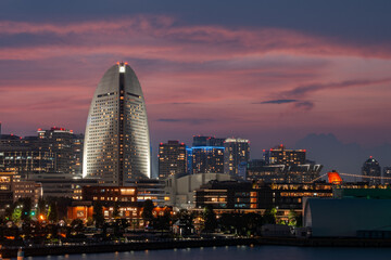 [神奈川県]大さん橋から見た横浜みなとみらいの夜景
