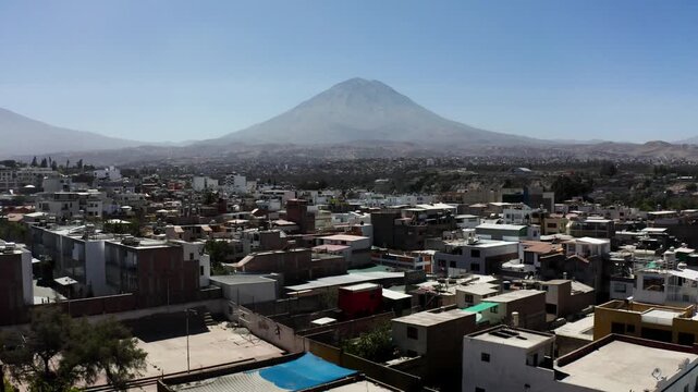Volc&aacute;n Misti de Arequipa desde Yanahuara