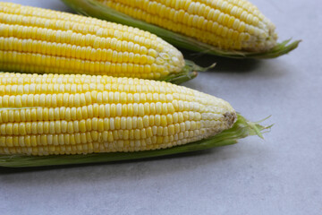 Sweet corn, Fresh yellow corn