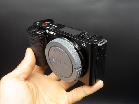 Zapopan Jalisco, Mexico - August 25, 2025: Sony ZV-E10 mirrorless camera with mic and bubble level attached, camera concept