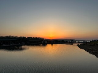 Fototapeta premium Oklahoma sunset over lake 