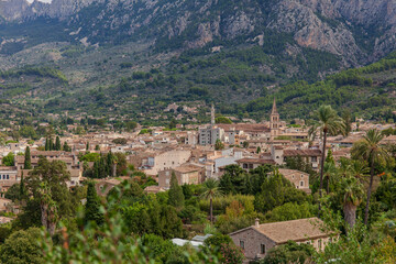 Blick auf Soll&eacute;r