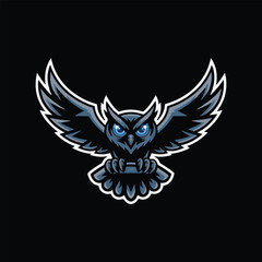 Obraz premium Owl Gaming Logo For T Shirt Design