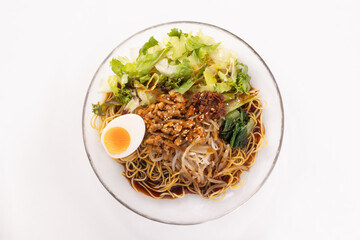 汁なし　酸辣湯麺（サンラータンメン）