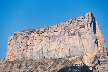 Falaises  Pic Mont Aiguille