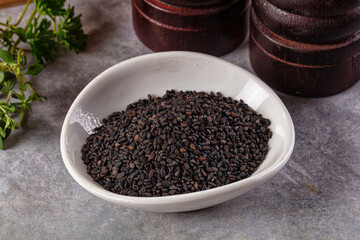 Black raw dry sesame seeds
