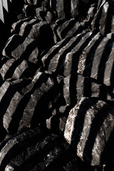 Ombre minimal su pietre