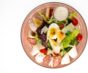 salad with chicken and vegetables