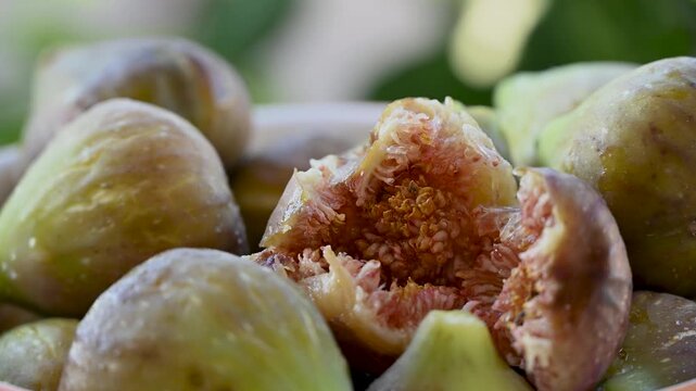 Fresh, ripe, juicy figs. Delicious figs.