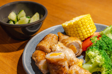 Japanese dinner / 野菜巻きと副菜の夕食
