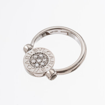 Bulgari brand ring in 18kt white gold, onyx on one side and diamonds on the other. Milan, Italy, July 8, 2025