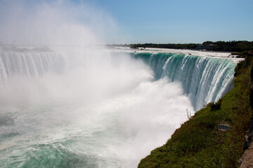Obraz premium Impressive Horsehoe Falls, Niagara river, Niagara Falls, Ontario, Canada