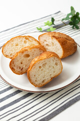 カットしたフランスパン