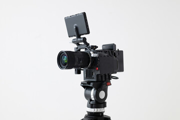 シネマカメラ　動画撮影　ビデオカメラ