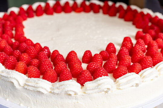 Trendy Italian Raspberry Cake Close-Up