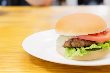 おいしいハンバーガー