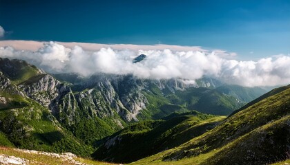 Fototapeta premium timelapse hills in the clouds in montenegro
