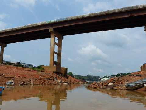 A bridge over the Araçá River in danger of collapsing in the northern state of Amazonas, Brazil.

