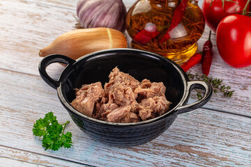 Canned tuna fish in olive oil