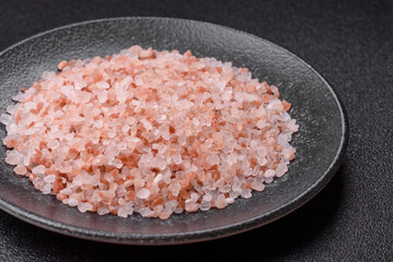 Salt pink Himalayan large crystals as food, for baths or aromatherapy. Pink salt