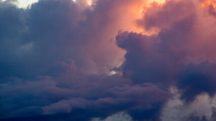 Obraz premium 奄美の夕景。イメージ。夏雲。