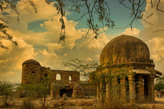 Sultan  Garhi. New Delhi