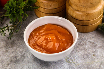 Tasty burger sauce in the bowl