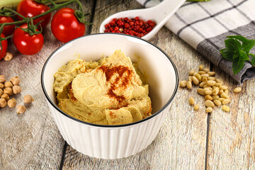 Natural chickpea hummus with paprika