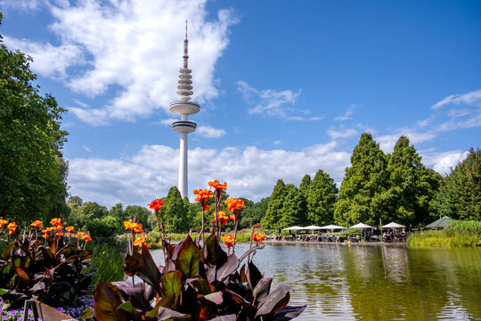 Fernsehturm and pond in Planten un Blomen park in Hamburg