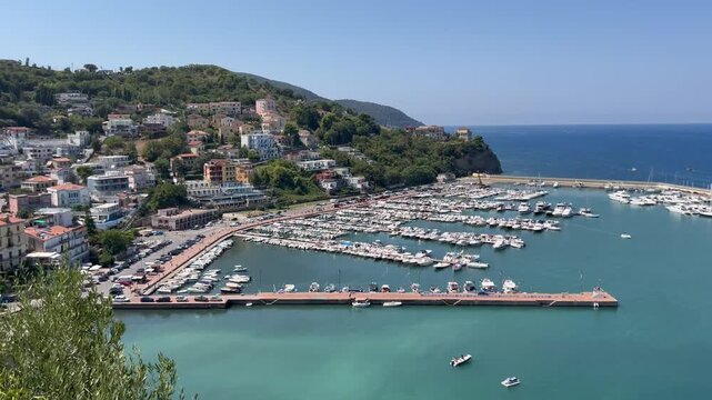 the spectacular view of the port of Agropoli