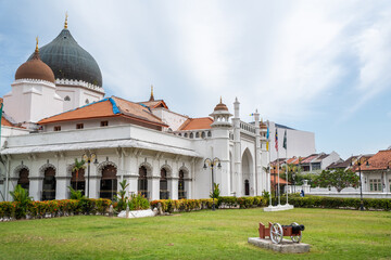 Historic Penang mosque showcases stunning architecture and rich cultural heritage