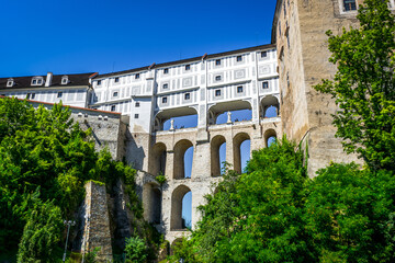 Fototapeta premium Cloak Bridge of Český Krumlov Castle, Czech Republic 