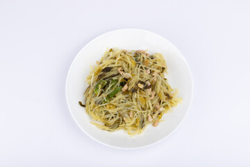 The pickled cabbage, shredded potatoes and stir-fried meat on the plate