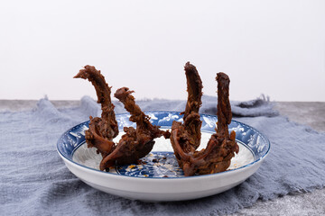 Spicy and fragrant duck wings and duck frames