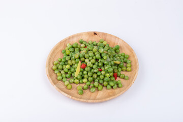 The boiled peas on the plate