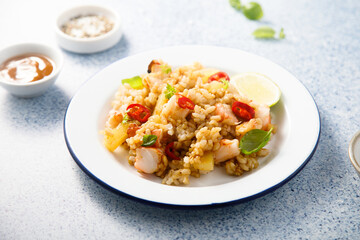 Thai rice with pineapple and shrimps
