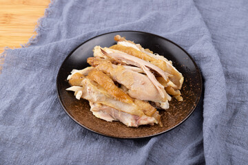 The herb chicken on the plate