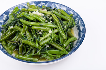 Garlic-mashed water spinach on the plate