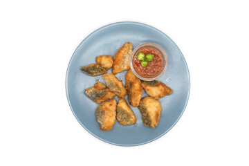Deep-fried sea bass with shrimp paste and eggplant