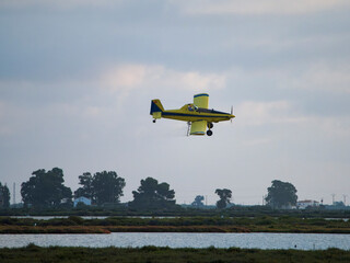 Fumigando plane. AIR FUMIGATION. Fumigating in the Ebro Delta