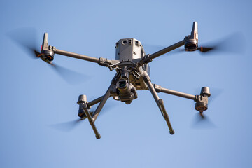 Drohne zur Vermessung stillgelegter Gleise © Dominik Rueß