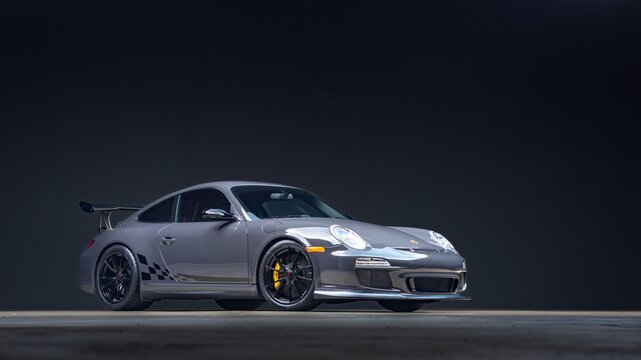 Phoenix, AZ, USA
October 20, 2025
Porsche 911 GT3RS 997 