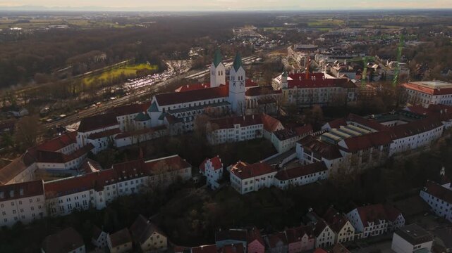 Freisinger Dom Germany, Bavaria aerial view in winter in sunny weather without snow. Dom St. Maria und St. Korbinian in Freising Deutschland, Bayern Luftaufnahme im Winter bei sonnigem Wetter. 