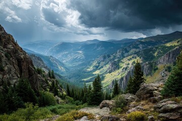 Obraz premium Dark clouds above the rugged peaks